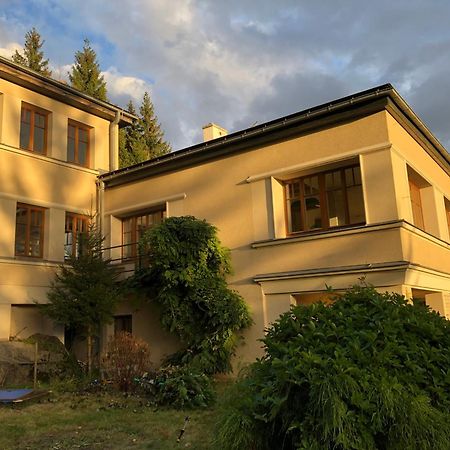Vila Bellevue Jablonec nad Nisou Buitenkant foto